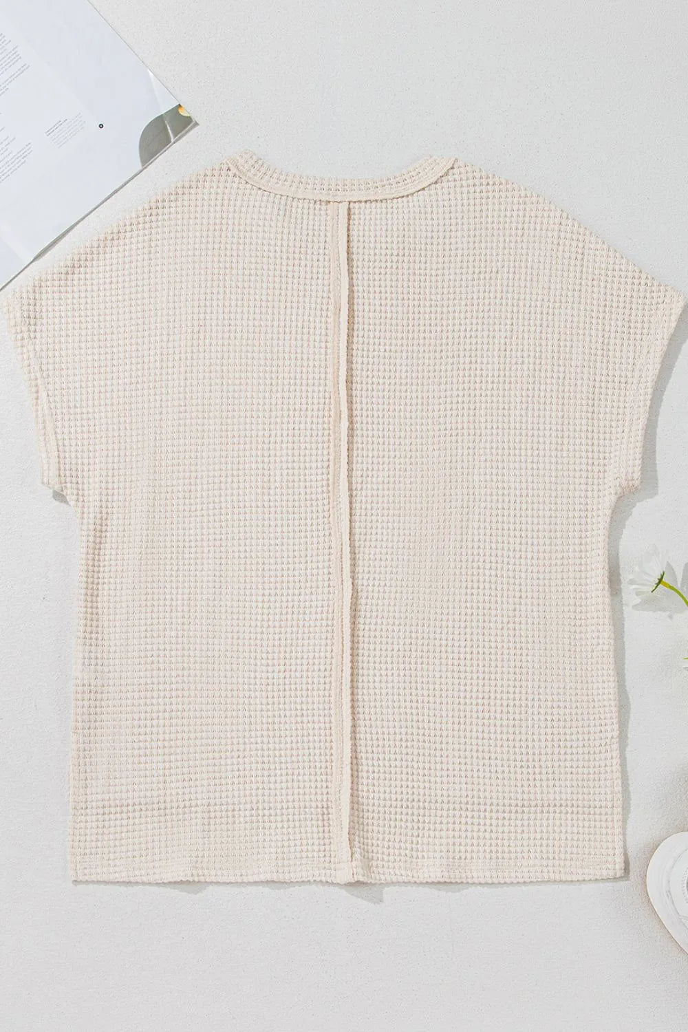 Solid Color Textured Seamed Short Sleeve Top