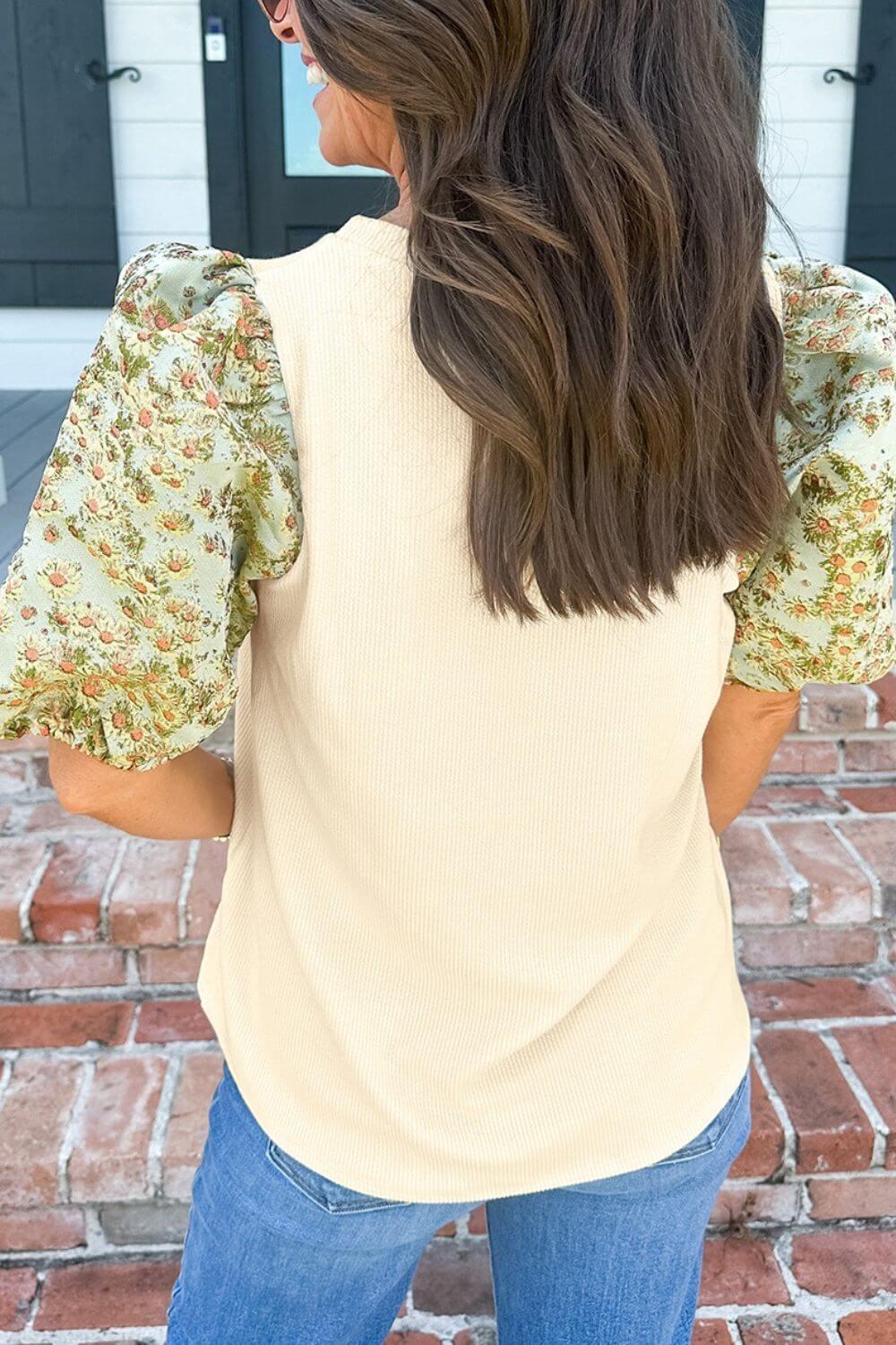 Floral Puff Sleeve Ribbed Blouse