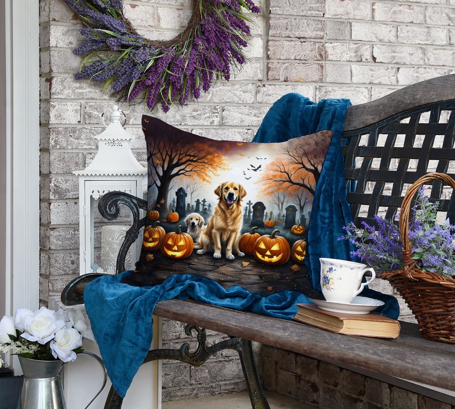 Golden Retriever Spooky Halloween Throw Pillow Machine Washable, Indoor Outdoor Decorative Pillow for Couch, Bed or Patio, 18Hx18W