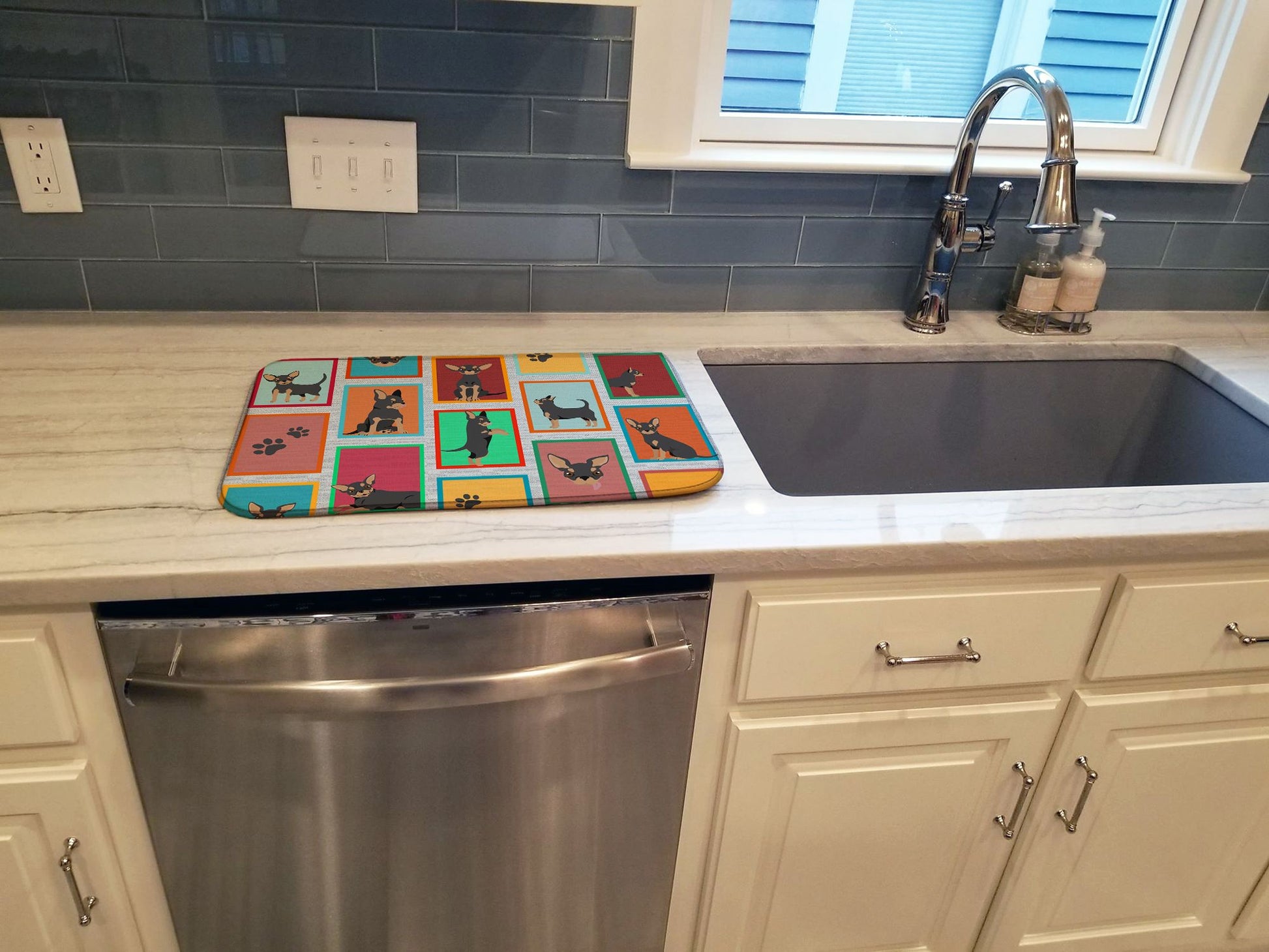 Lots of Black and Tan Chihuahua Dish Drying Mat Absorbent Dish Drying Mat Pad for Kitchen Counter Dish Drainer Mat for Countertop, 14 x 21", Multicolor