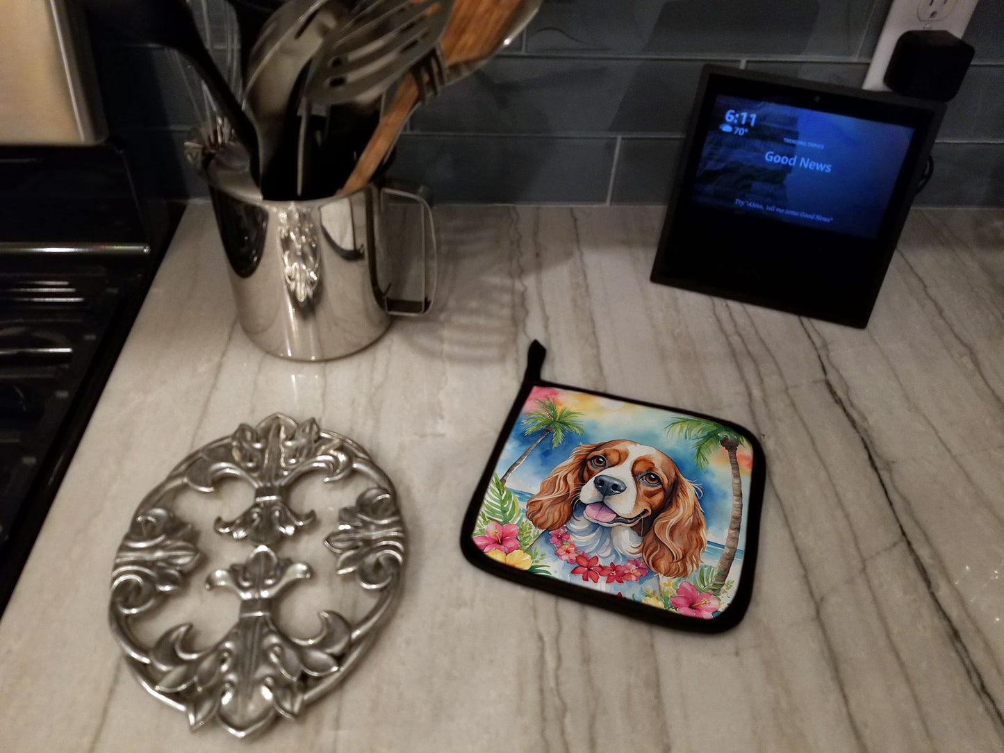 Cavalier Spaniel Luau Pair of Pot Holders Kitchen Heat Resistant Pot Holders Sets Oven Hot Pads for Cooking Baking BBQ, 7 1/2 x 7 1/2
