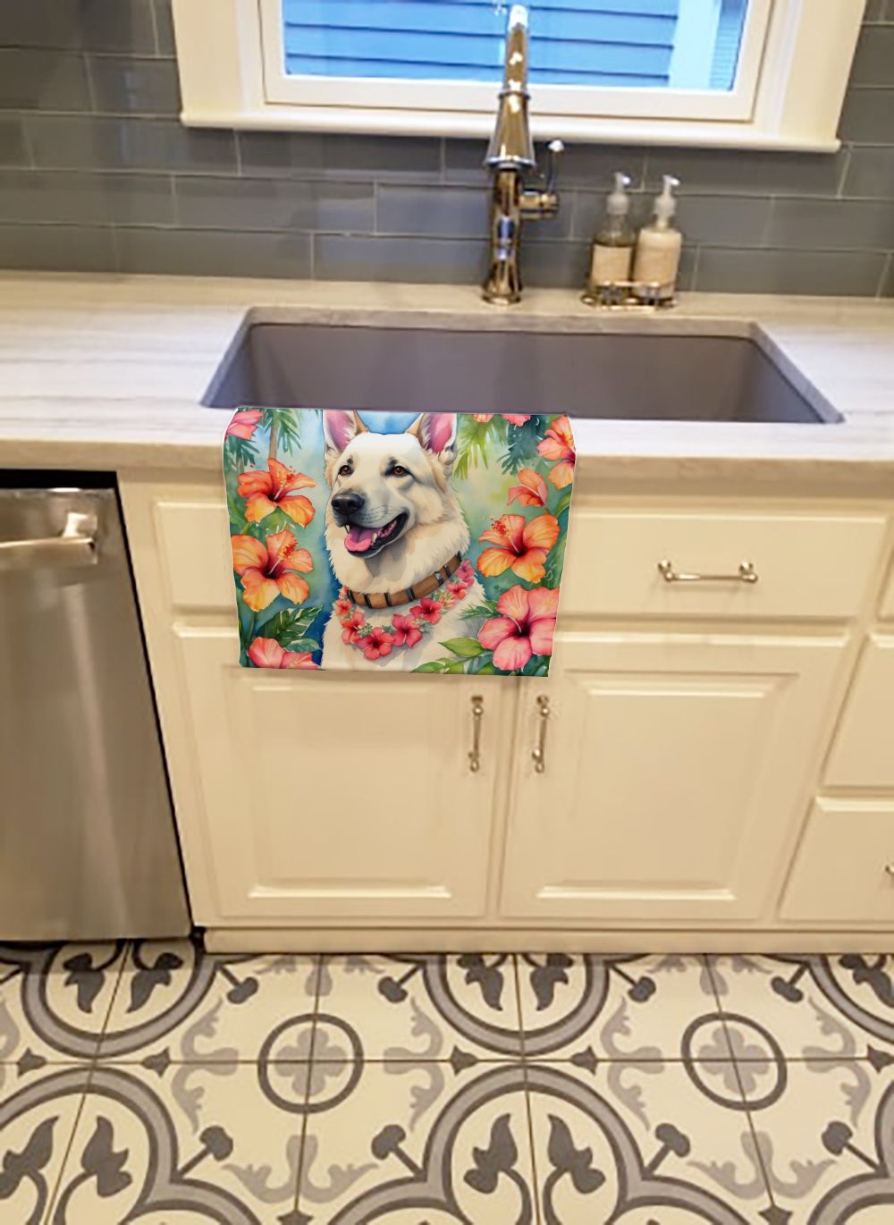 White German Shepherd Luau Kitchen Towel Dish Cloths Guest Hand Towel Decorative Bathroom Towel for Face,Tea, Dishcloth, Kitchen and Bath