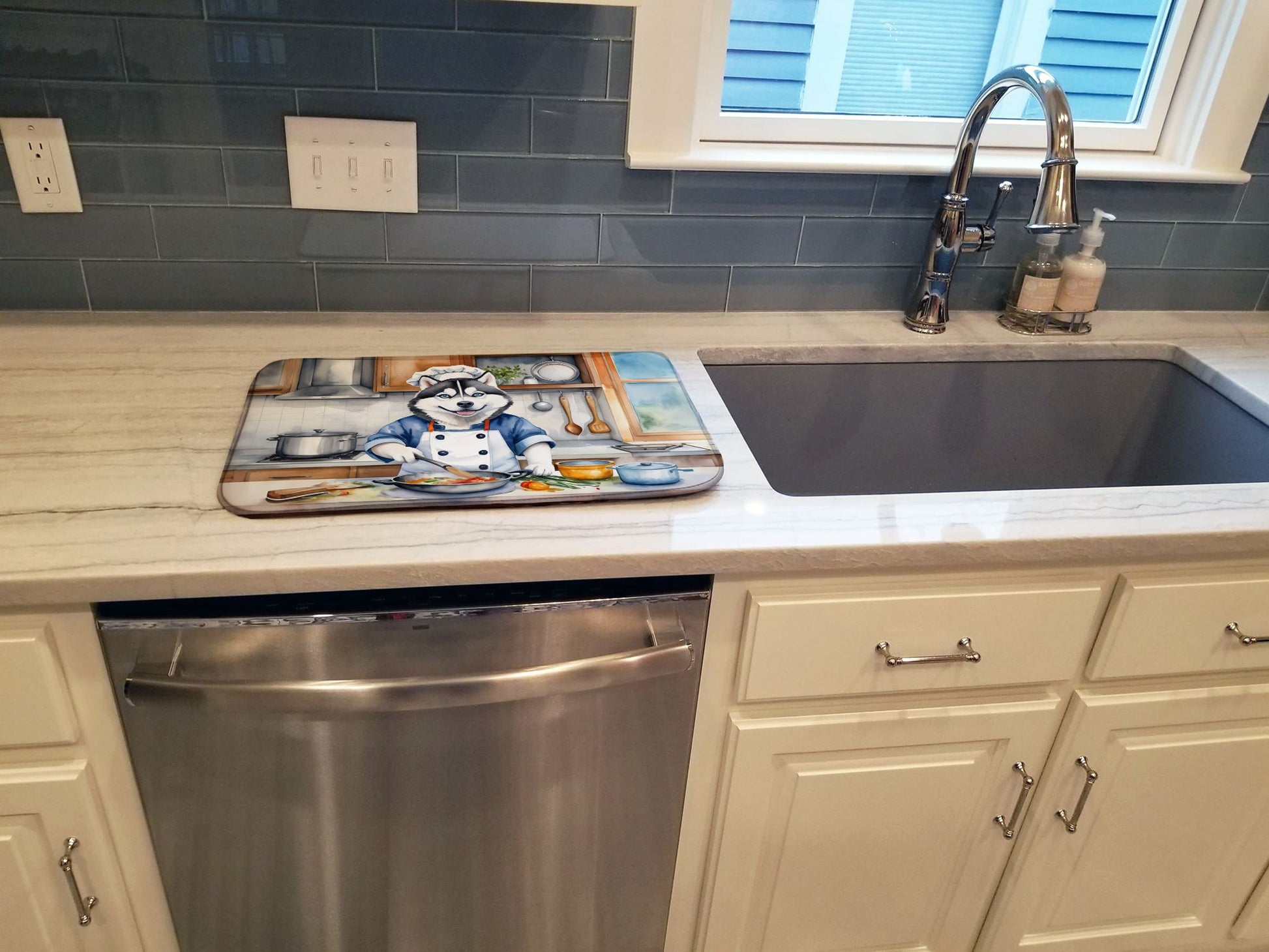 Siberian Husky The Chef Dish Drying Mat Absorbent Dish Drying Mat Pad for Kitchen Counter Dish Drainer Mat for Countertop, 14 x 21", Multicolor