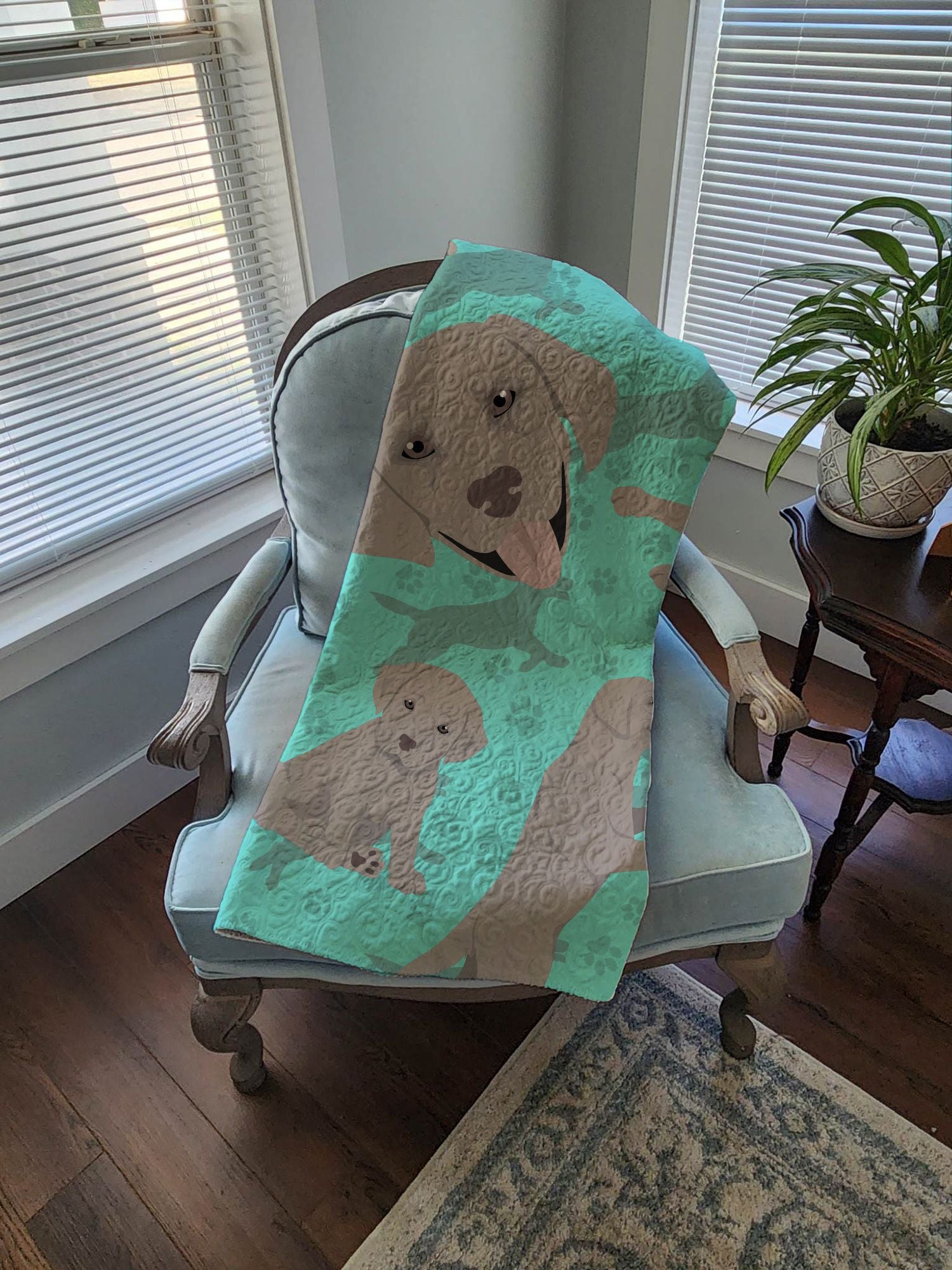 Grey Labrador Retriever Quilted Blanket 50x60 Artwork Pattern Quilted Throw Blanket for Bed, Couch, Sofa, Soft and Lightweight