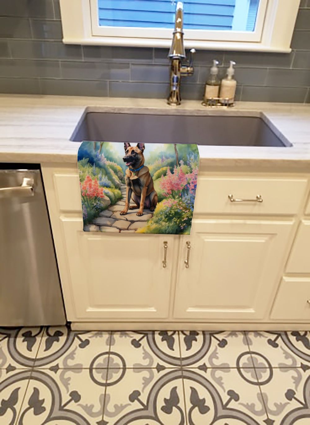 Belgian Malinois Spring Garden Kitchen Towel Dish Cloths Guest Hand Towel Decorative Bathroom Towel for Face,Tea, Dishcloth, Kitchen and Bath