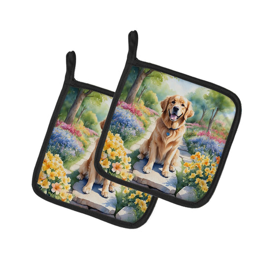 Golden Retriever Spring Path Pair of Pot Holders Kitchen Heat Resistant Pot Holders Sets Oven Hot Pads for Cooking Baking BBQ, 7 1/2 x 7 1/2