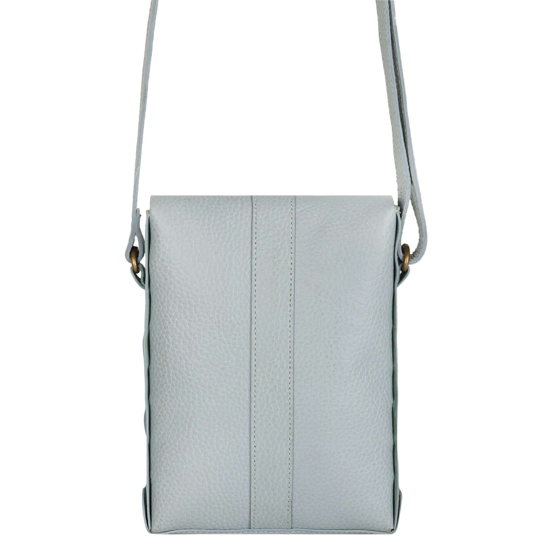 Jane Long crossbody w/ top flap & tassel - Cool Grey