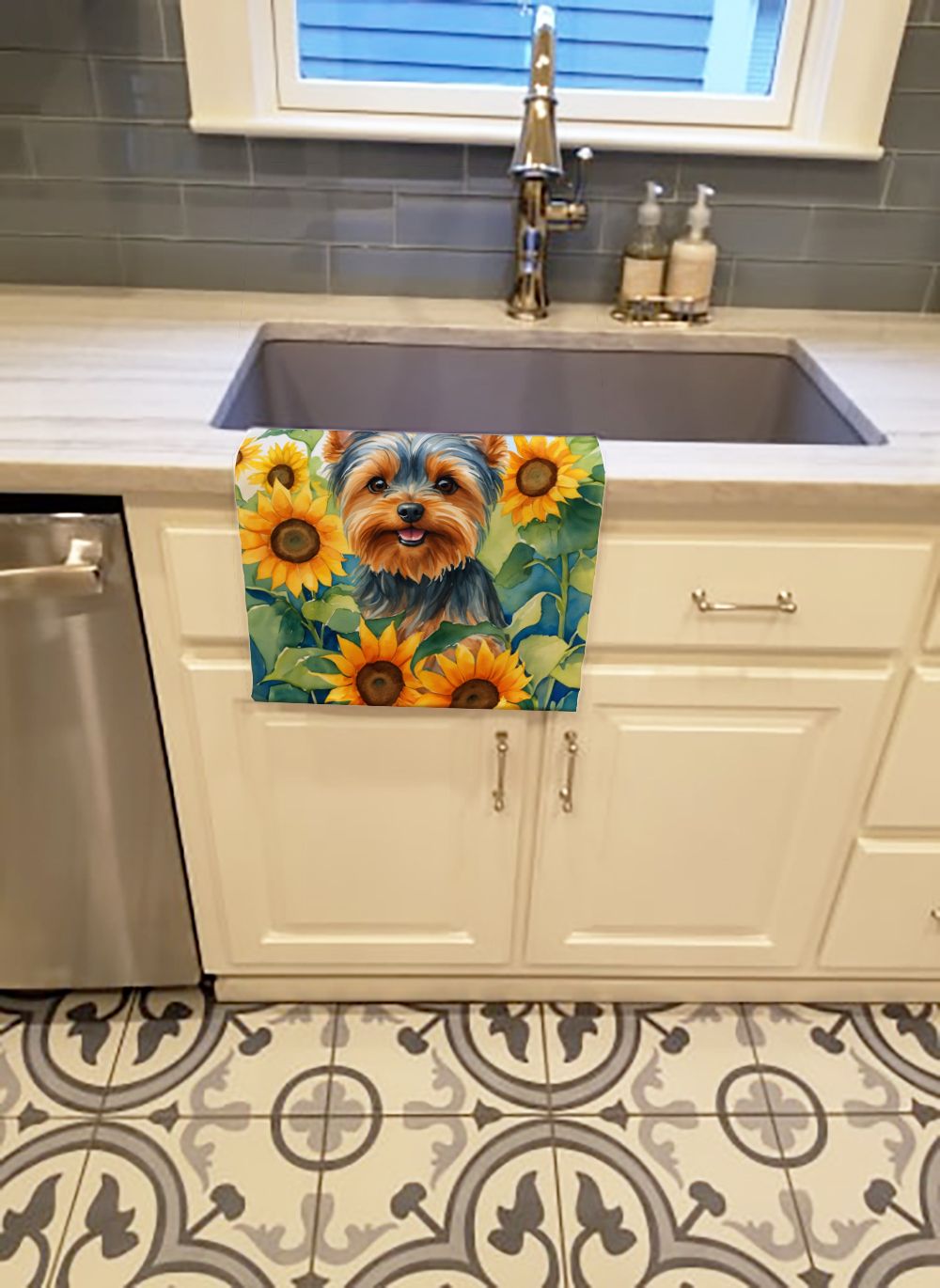 Yorkshire Terrier in Sunflowers Kitchen Towel Dish Cloths Guest Hand Towel Decorative Bathroom Towel for Face,Tea, Dishcloth, Kitchen and Bath