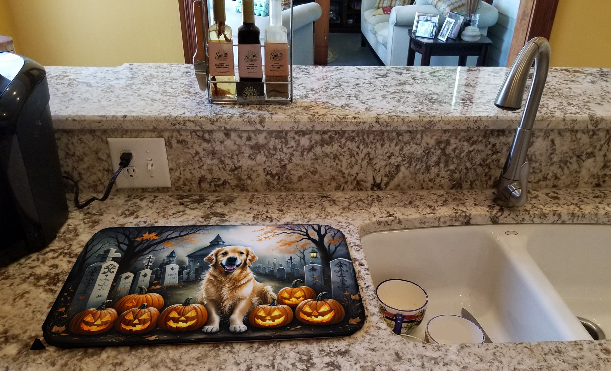 Golden Retriever Spooky Halloween Dish Drying Mat Absorbent Dish Drying Mat Pad for Kitchen Counter Dish Drainer Mat for Countertop, 14 x 21", Multicolor
