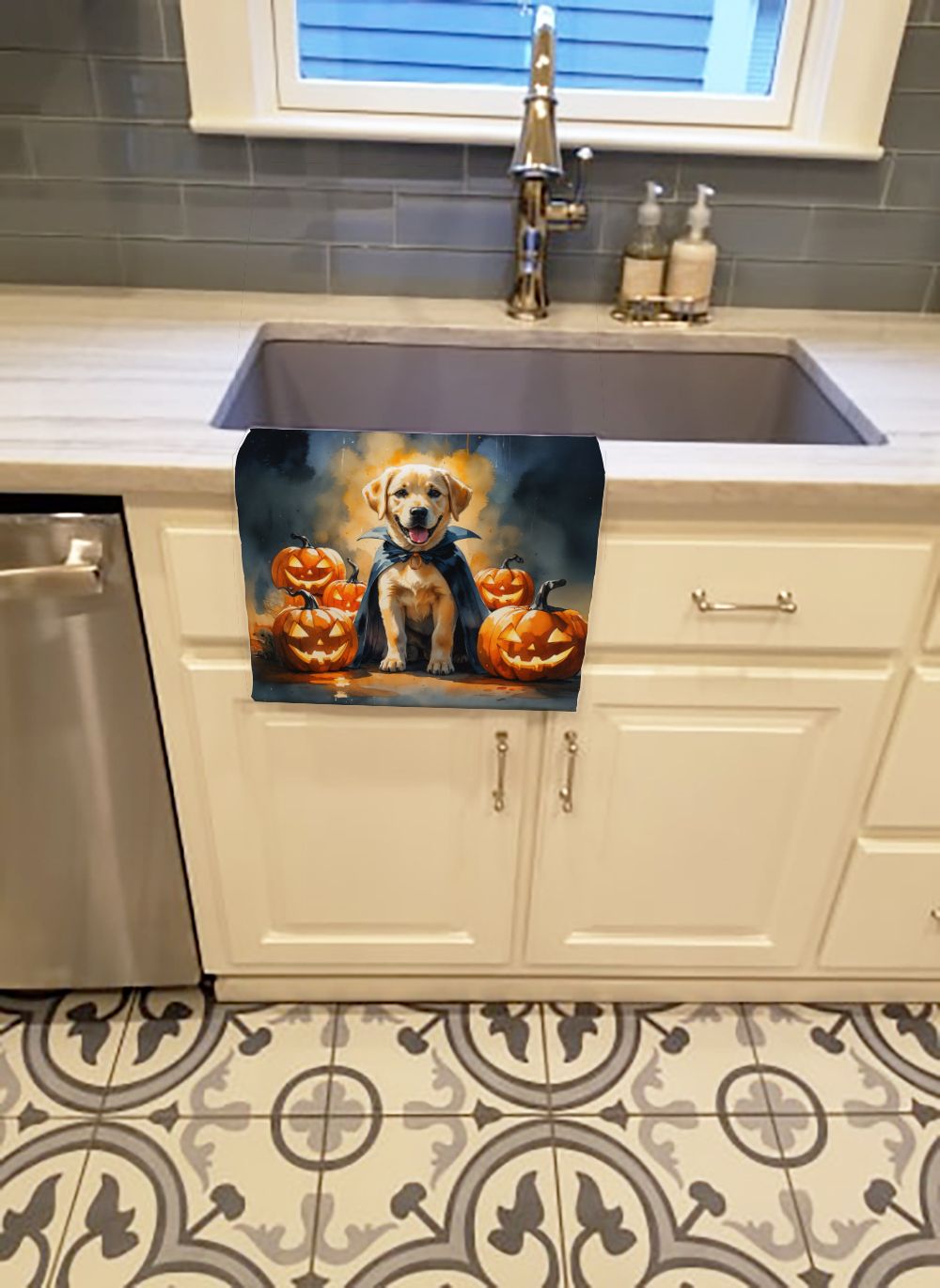 Yellow Labrador Retriever Puppy Halloween Kitchen Towel Dish Cloths Guest Hand Towel Decorative Bathroom Towel for Face,Tea, Dishcloth, Kitchen and Bath