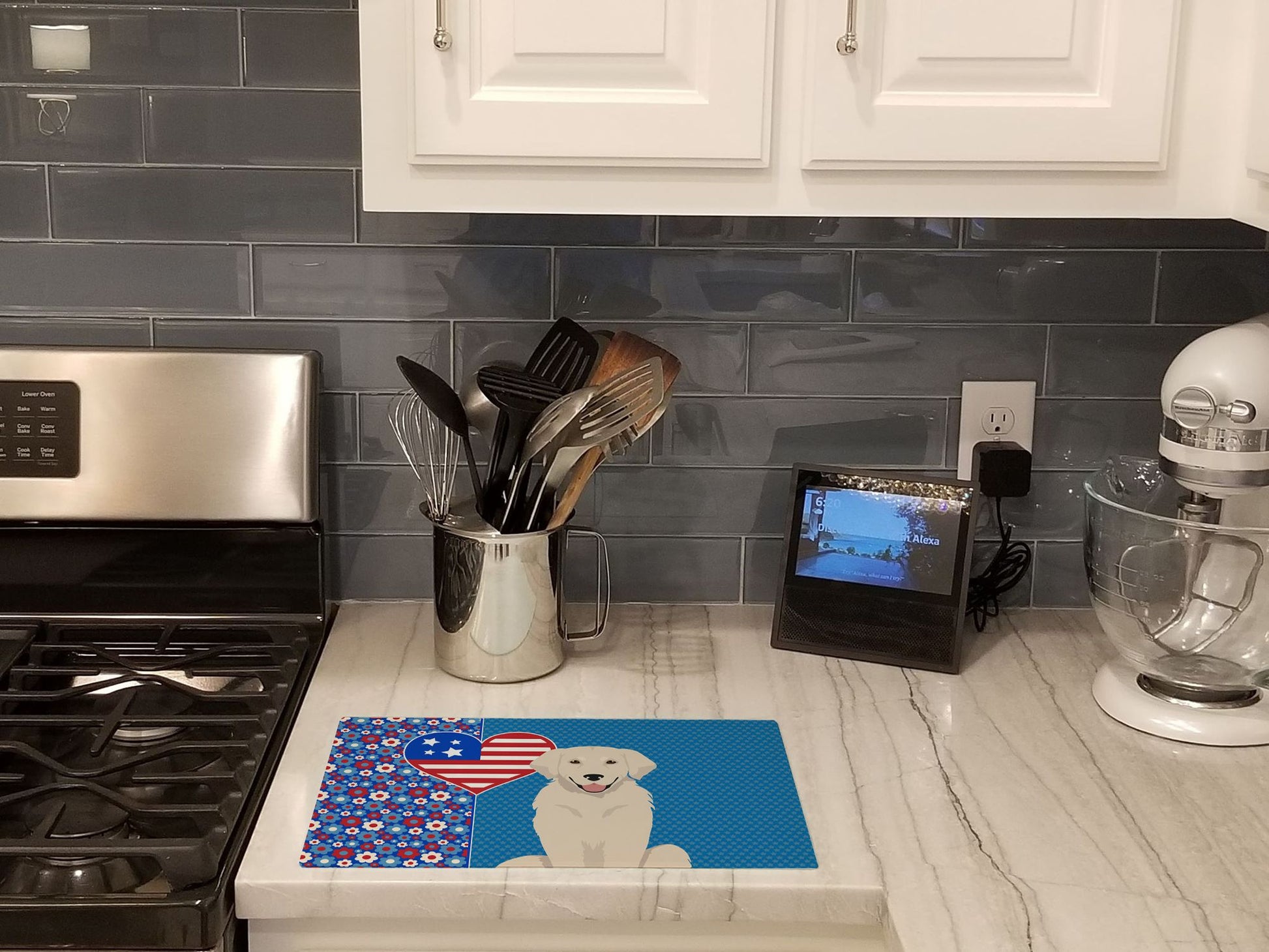 Cream Golden Retriever USA American Glass Cutting Board Decorative Tempered Glass Kitchen Cutting and Serving Board Large Size Chopping Board