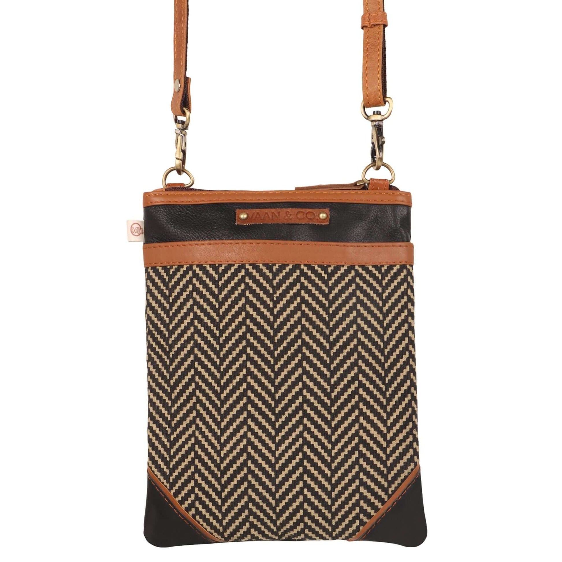 Carter Crossbody