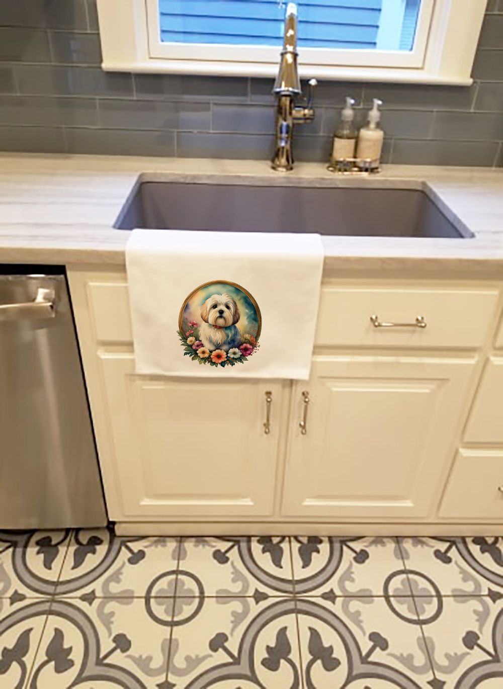 Coton De Tulear and Flowers Kitchen Towel Set of 2 White Dish Towels Decorative Bathroom Hand towel for Hand, Face, Hair, Yoga, Tea, Dishcloth, 19 X 28", White