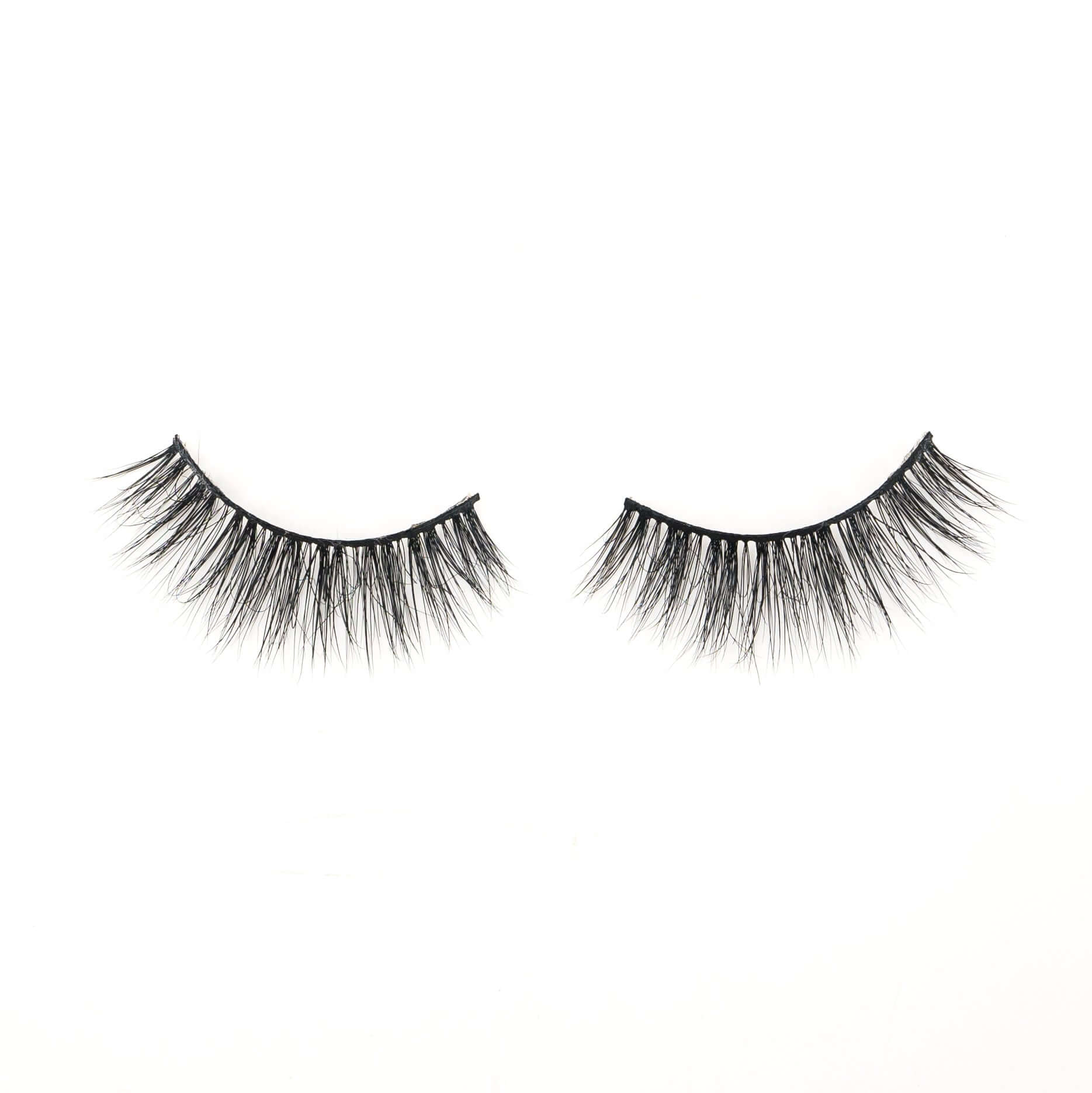 Shanghai 3D Mink LashesThese lashes are 100% Mink And 100% Hand Crafted. Created With Double and Triple Layered Hair: 3D Mink Style: Shanghai Color: Natural Color Strip Lash Reusable (Suggested use 20-25 wears)